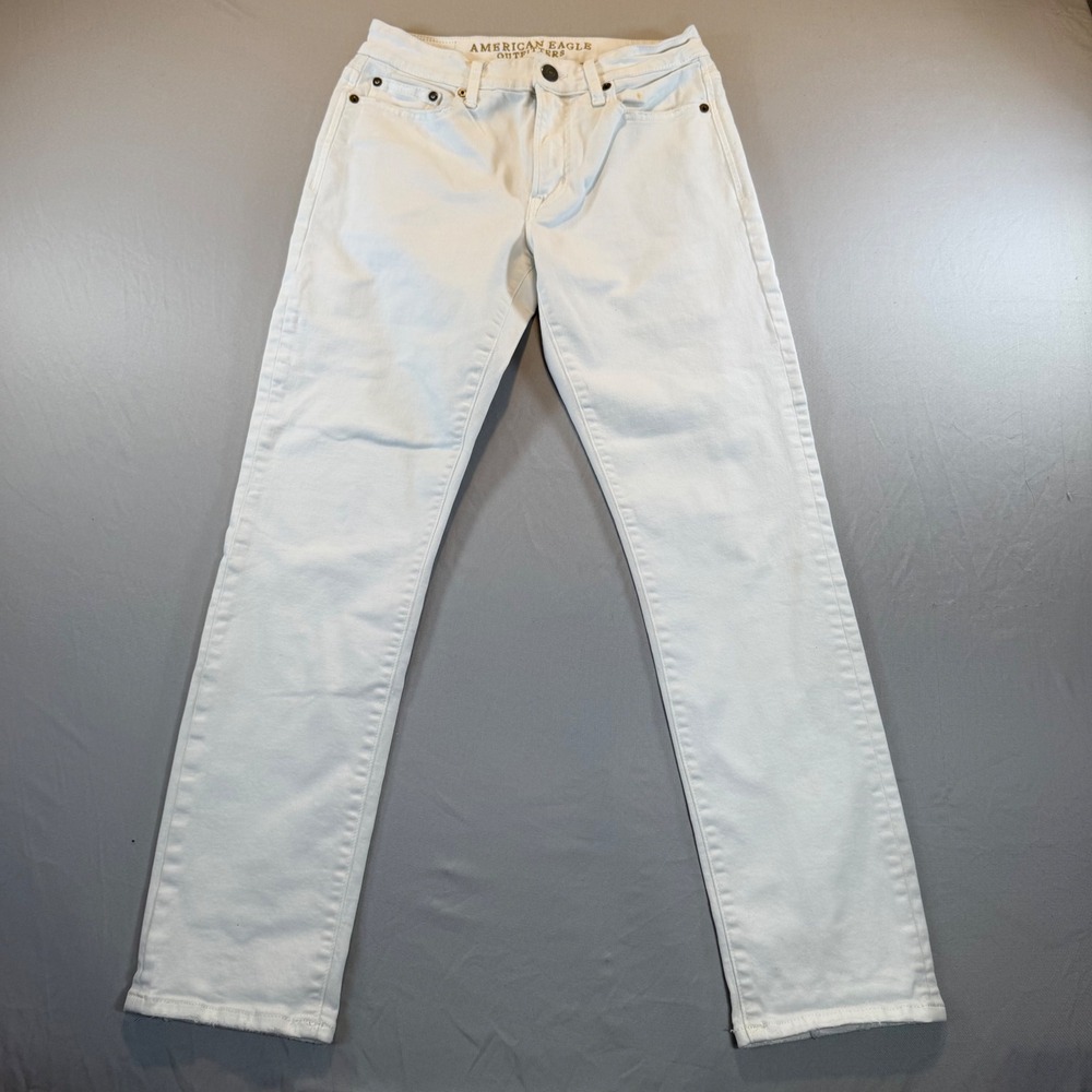 American Eagle White Straight Leg Jeans Women 27 Minimalist Coastal Neutral